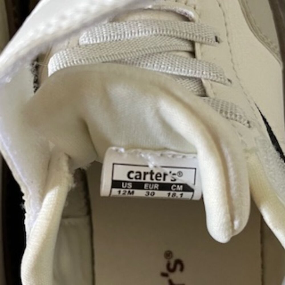 🧡3/15 NWT Carter's White Black Sneakers Kids Boys Unisex 12M - Picture 7 of 8